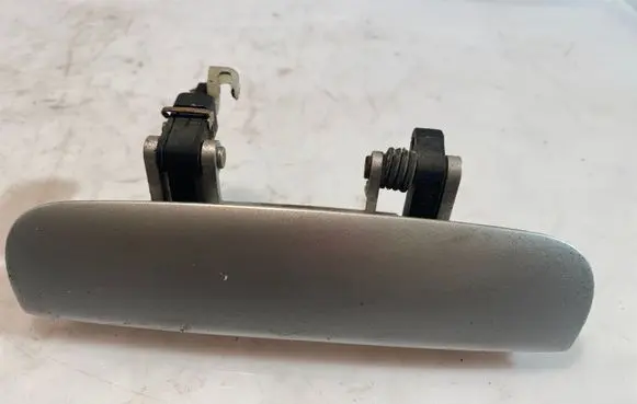 Rear door exterior handle