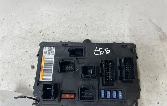 Peugeot 407 Comfort/convenience module 9656148180 S120017001H
