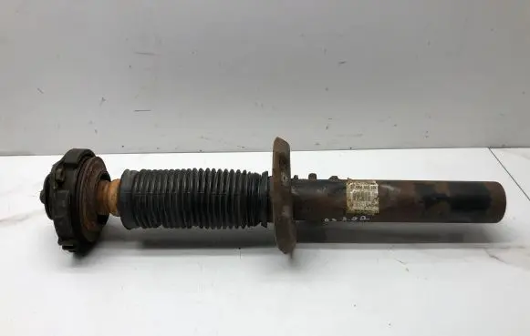 Audi A3 S3 8P Front shock absorber/damper 1T0413031HD 824904003979 AU350A30V002