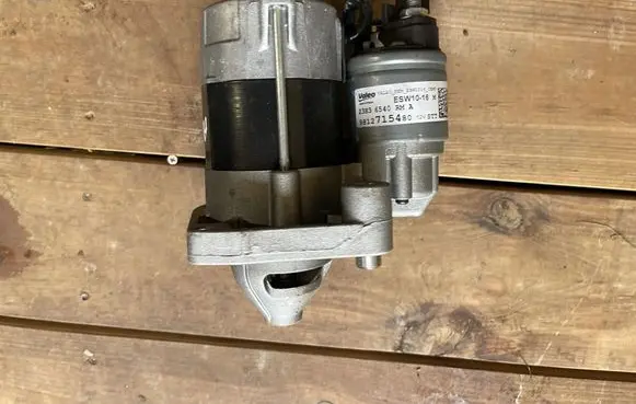 Opel Astra L Starter motor 9812715480