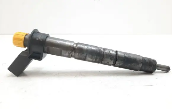 BMW X5 E70 Fuel injector 0445117017 7805430 780543002