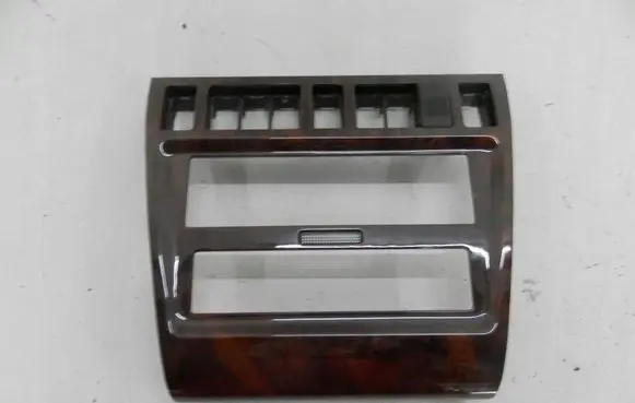 Audi A8 S8 D2 4D Radio/GPS head unit trim 