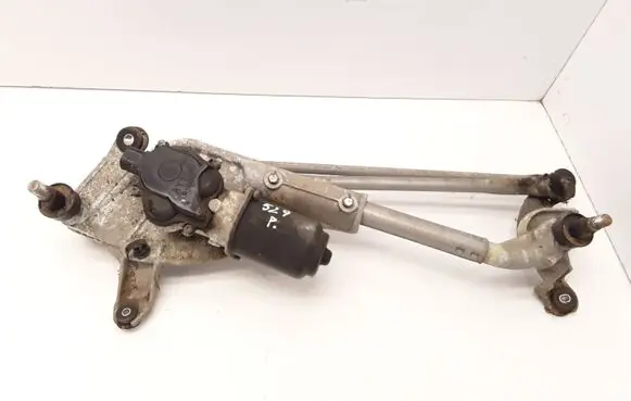 Honda Accord Front wiper linkage and motor 8Y12B086