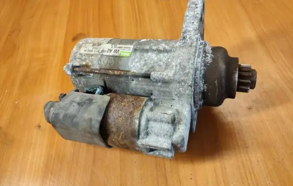 Seat Ibiza IV (6J,6P) Starter motor 02Z911023H D7GS8 930509950DB