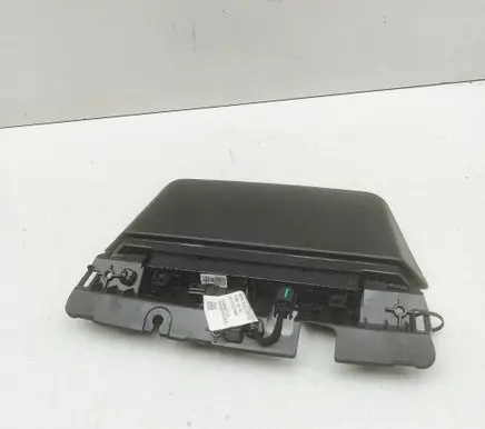 Renault Arkana Third/center stoplight D28100JL000