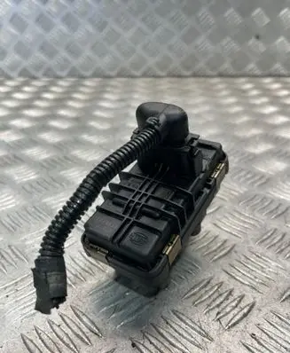 BMW 5 F10 F11 Turbine electric control actuator 6NW010430