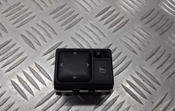 Nissan Micra Wing mirror switch