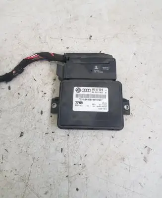 Audi A6 S6 C6 4F Hand brake control module 4F0907801B 4F0910801D