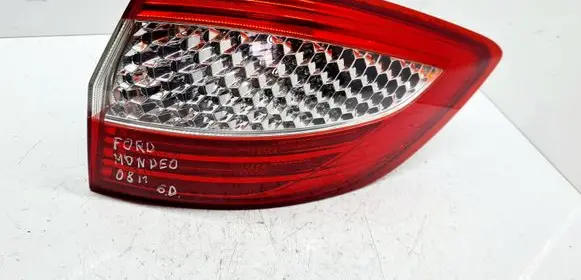 Ford Mondeo MK IV Rear/tail lights 77R09 11380