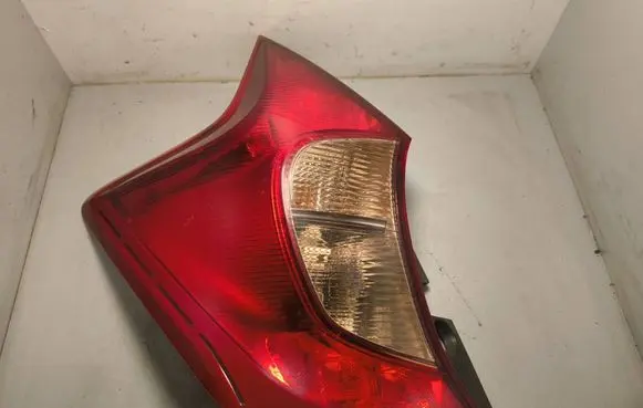 Nissan Note (E12) Rear/tail lights