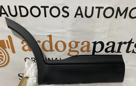 Hyundai Santa Fe Rear door trim (molding) 87732S1000