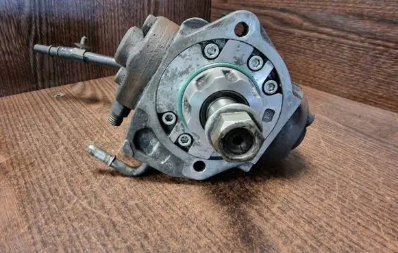 Ford Transit Fuel injection high pressure pump 6C1Q9B395BB