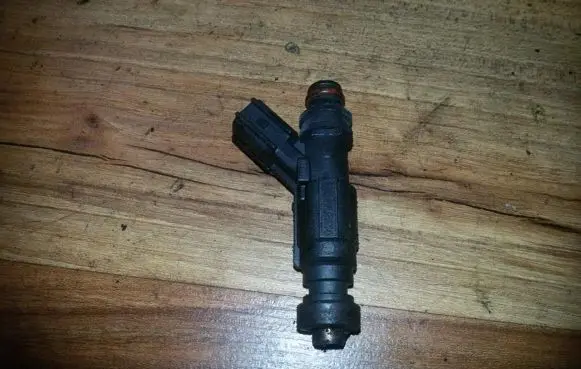 Toyota Corolla E120 E130 Fuel injector 0280155936