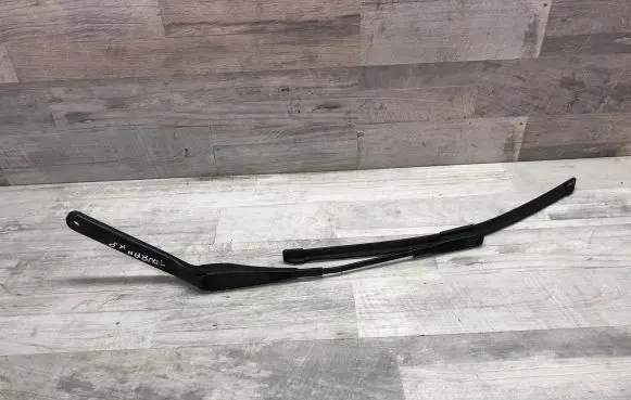 Volkswagen Touran II Windshield/front glass wiper blade 178540310