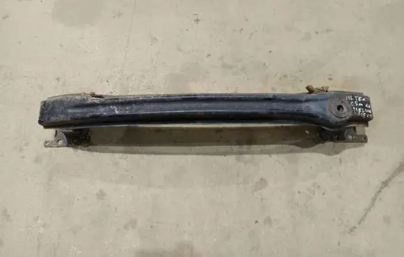 Seat Altea Front bumper cross member 