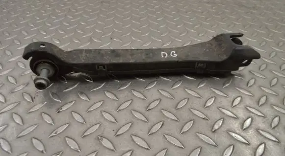 Mercedes-Benz C W205 Rear upper control arm/wishbone A2043521205