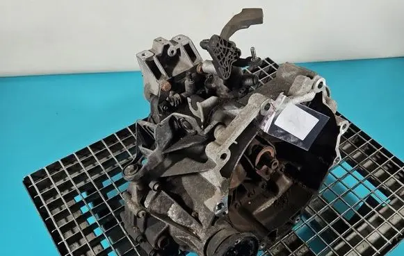 Volkswagen Golf Plus Manual 5 speed gearbox KQL IMPRK1597217
