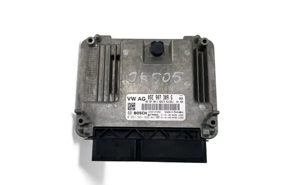 Volkswagen Golf VIII Engine control unit/module ECU 05E907309G 0261S21826