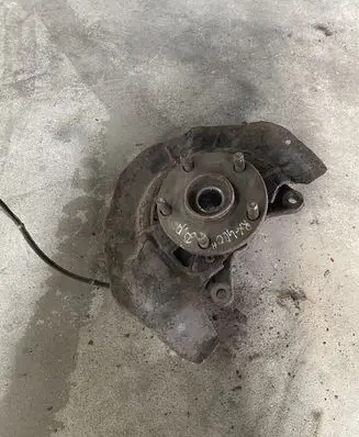 Lexus RX 330 - 350 - 400H Front wheel hub