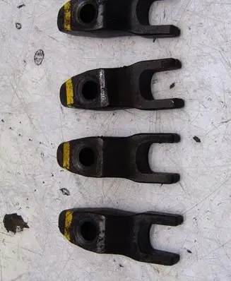Hyundai Tucson TL Fuel Injector clamp holder GMAUTO4574097