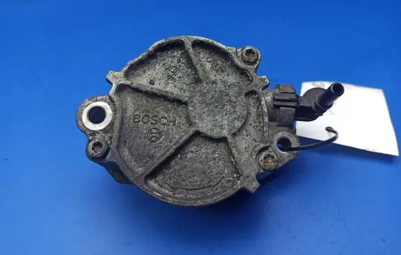 Volvo S40 Vacuum pump