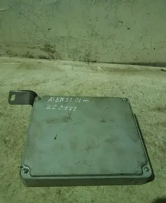 Toyota Avensis T250 Engine control unit/module 1758008681