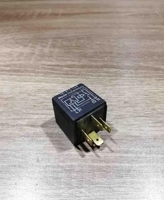 Volkswagen Golf II Other relay 191955529 00571900