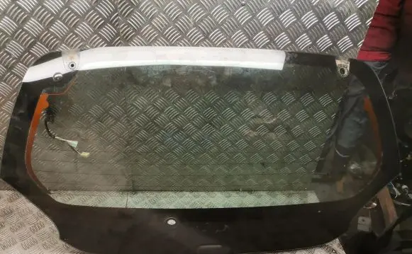 Toyota Aygo AB10 Rear windscreen/windshield window 