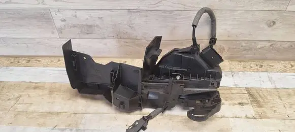 Ford Focus Front door lock BM5AA21812BE 921760104 921760