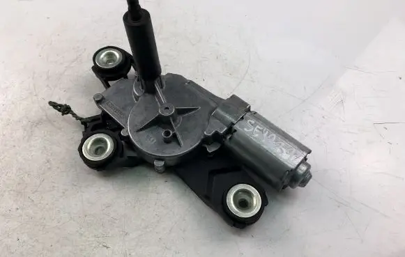 Wiper motor
