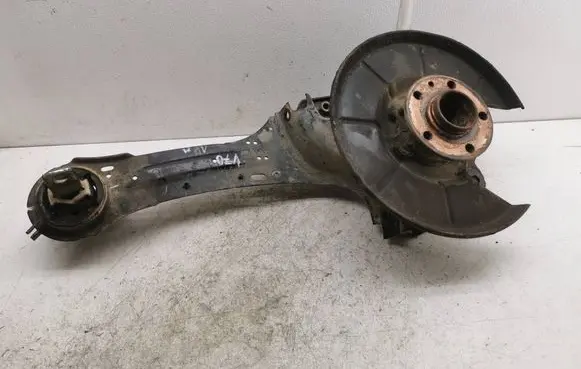 Volvo V70 Rear wheel hub spindle/knuckle 6G915A969