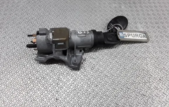Volkswagen Polo IV 9N3 Ignition lock 4B0905851N