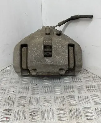 BMW 5 F10 F11 Front brake caliper 5030349