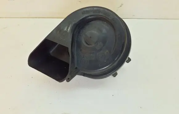 Mercedes-Benz CLS C219 Horn signal A046466