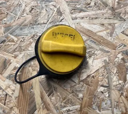 Jaguar S-Type Fuel tank filler cap 