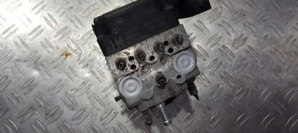 Lexus IS 200-300 ABS Pump 4454053020 1338005500