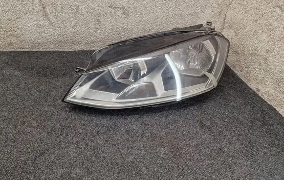 Volkswagen Golf VII Headlight/headlamp 5G1941005 90023345