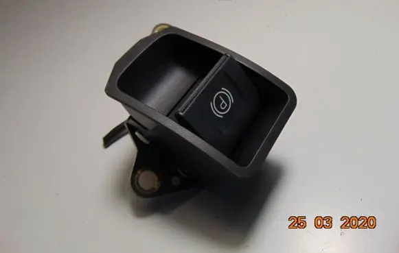 Toyota Avensis T270 Hand parking brake switch 8439005020