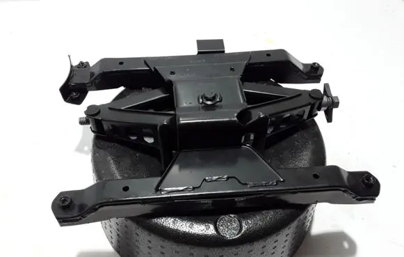 Chrysler Pacifica Spare wheel mounting bracket 68233999AE