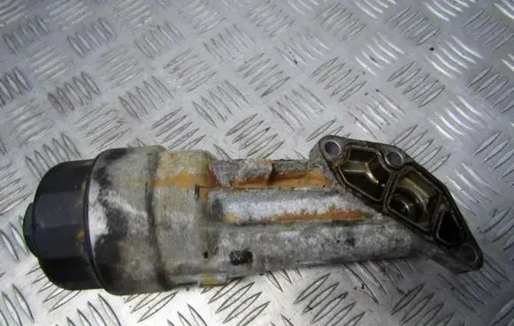 Opel Corsa B Oil filter cover 90530259