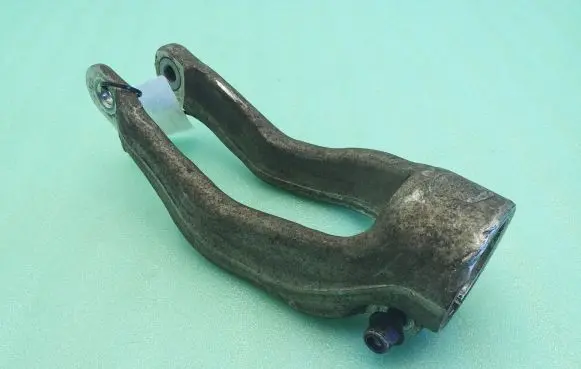 Jaguar F-Pace Lower shock absorber bracket GX733463AC