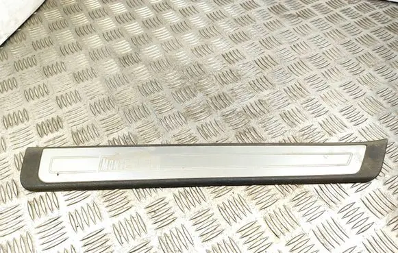 Skoda Fabia Mk2 (5J) Front sill trim cover 5J6853490C