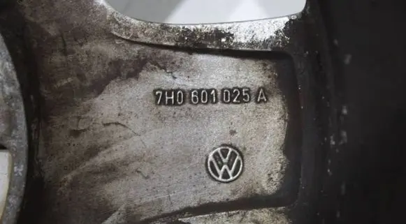 Volkswagen Transporter - Caravelle T5 R16 alloy rim 7H0601025A
