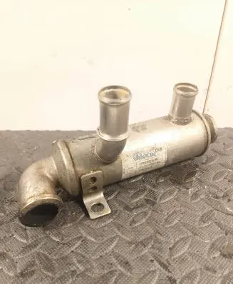 Volvo V50 EGR valve cooler 3M5Q9F464BC VP1U3H9P445BB 3082009