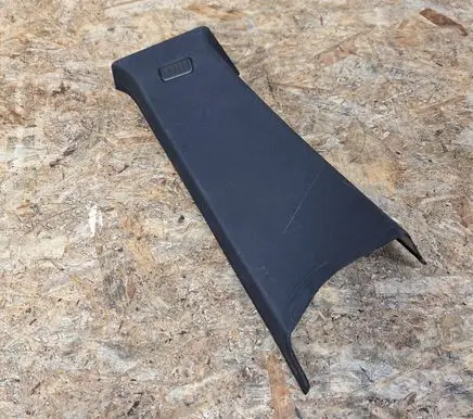 BMW X3 E83 (C) pillar trim 3330490 51433330490