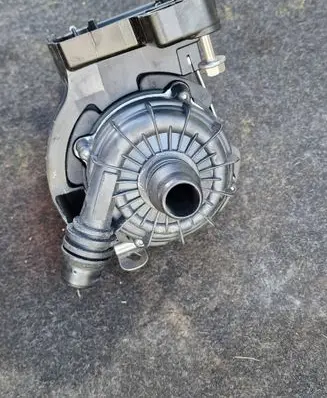BMW X5 G05 Water pump 9455035