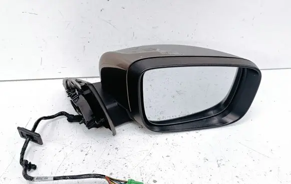 Volvo XC60 Front door electric wing mirror 61352115