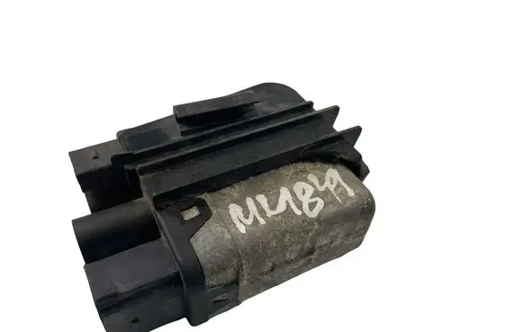 Volkswagen Transporter - Caravelle T5 Coolant fan relay 7H0959507