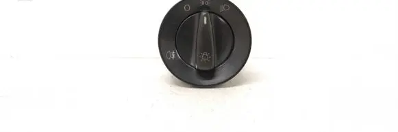 Volkswagen Golf IV Light switch 1C0941531 04052030 01K0488
