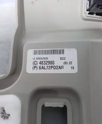 Chrysler Pacifica Panel trim 6AL72PD2AG KR552090 4832980